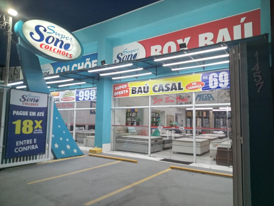 Ambiente confortável com colchão Super Sono